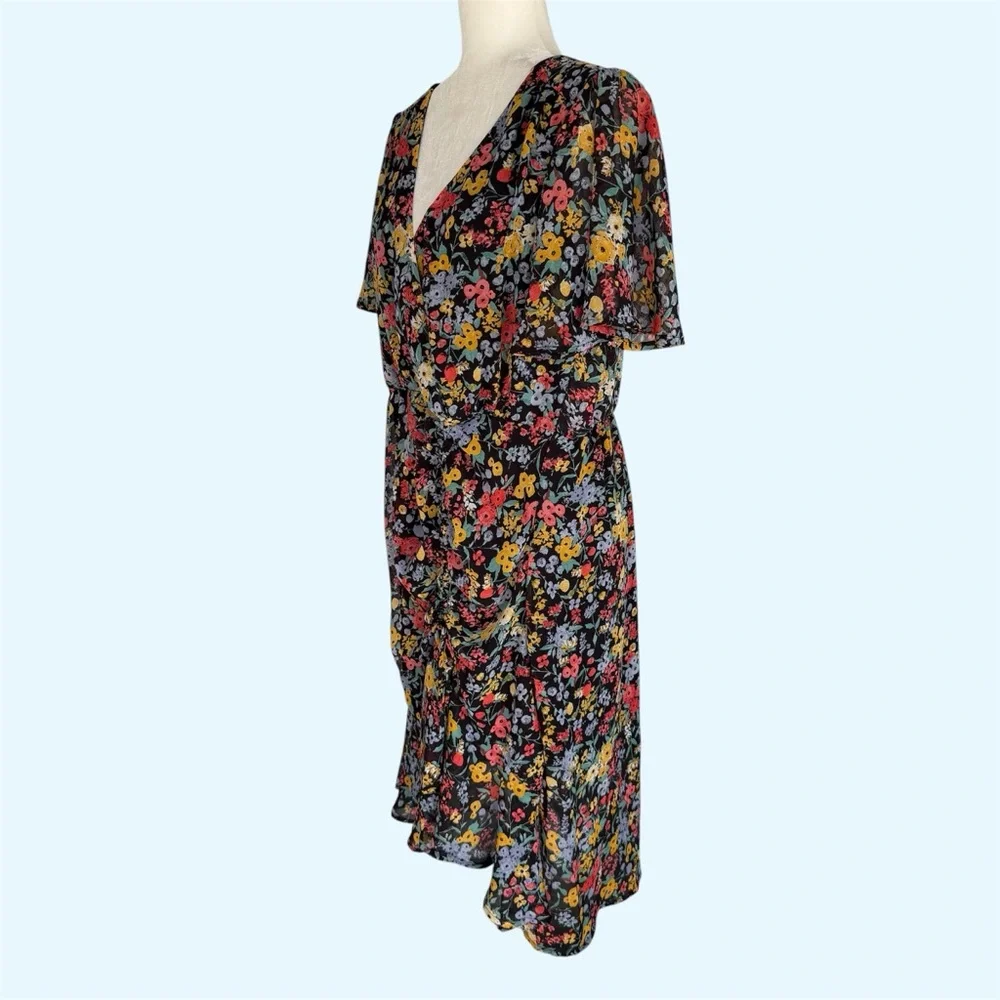 Eyeshadow Black Floral Faux Wrap Flutter Sleeve Midi Dress ~ Women’s XL